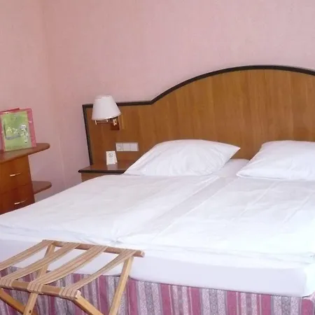 Szálloda Orbtal Bad Orb